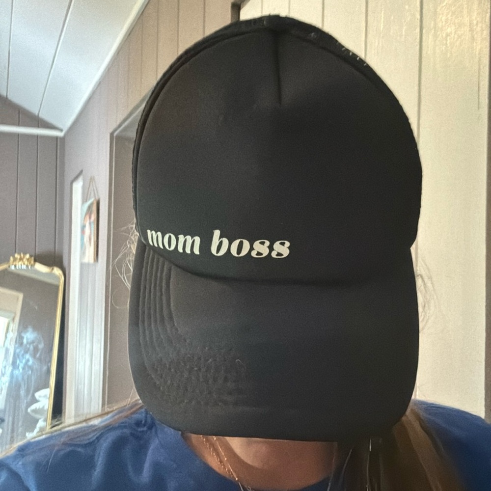 Mom boss Trucker hat